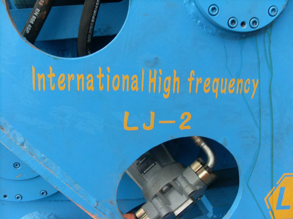 LJ-2_39178